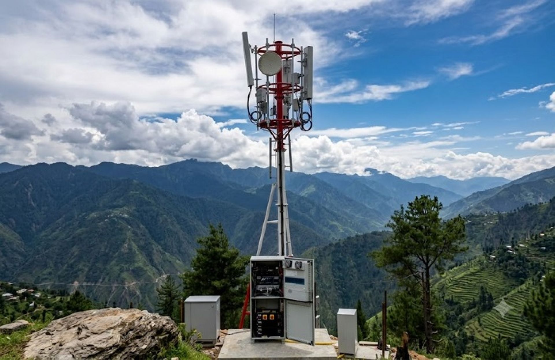 मुगुको बाम गाउँमा पुग्यो टेलिकमको फोरजी सेवा, डाँडा पुगेर फोन गर्नुपर्ने बाध्यता हट्यो 